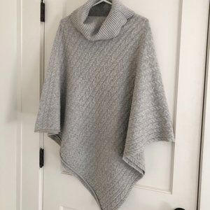 Cashmere cable turtleneck gray poncho